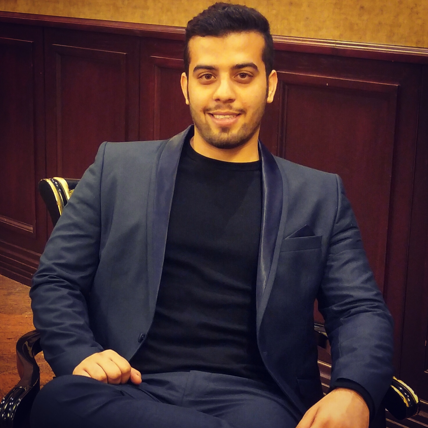  Amin Hajari