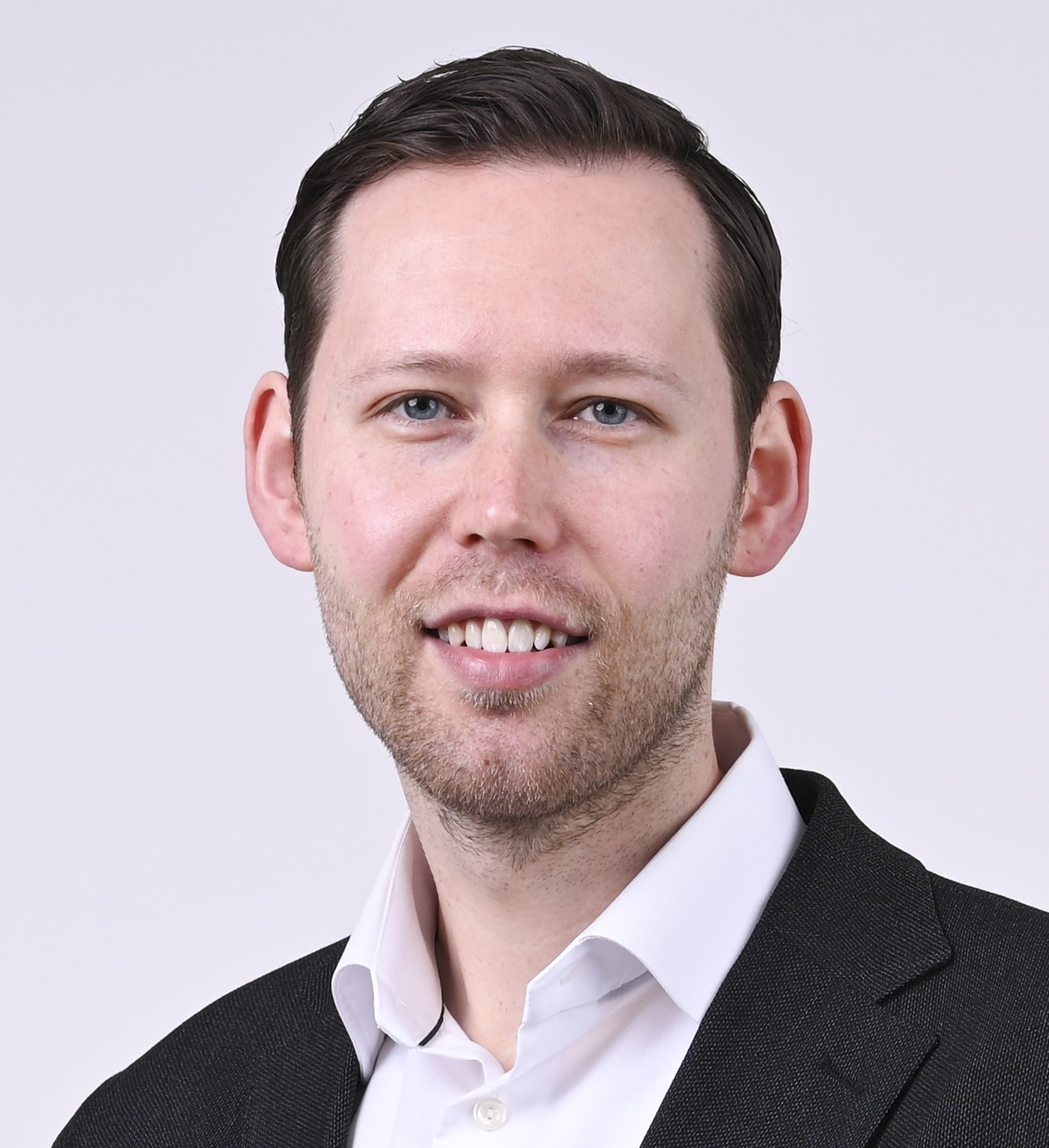 Dr. Cornel Dillinger