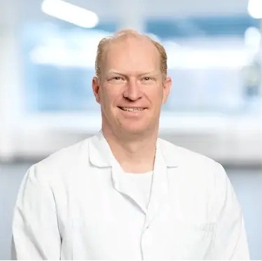 Prof. Dr. med. Beat Roth