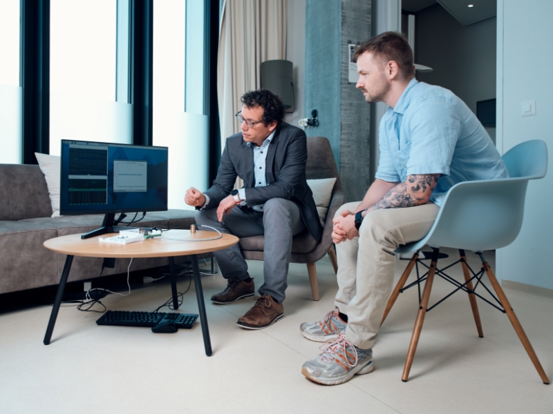 NeuroTec Loft: An Apartment researches Diseases